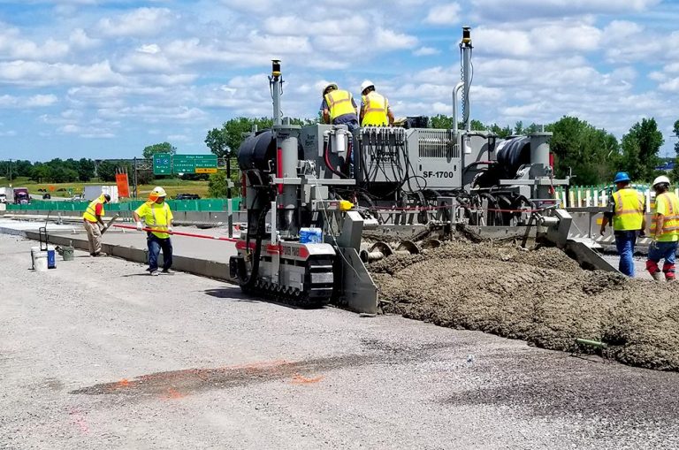 Power Curbers & Power Pavers - Lintec & Linnhoff