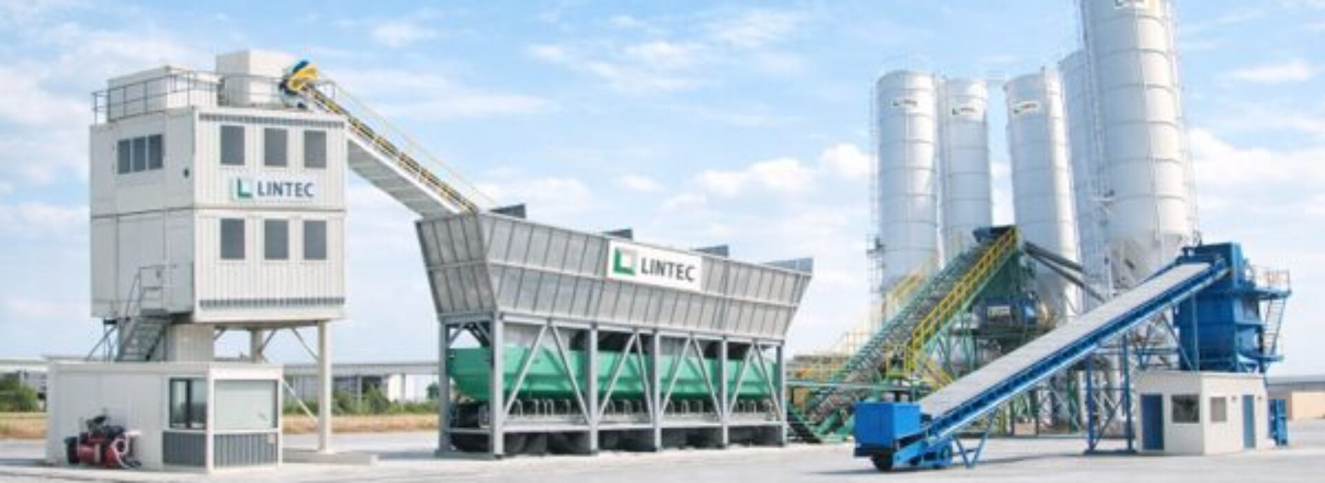 Large stationary Lintec setup to consider when you choose concrete batching plant for high-capacity projects.